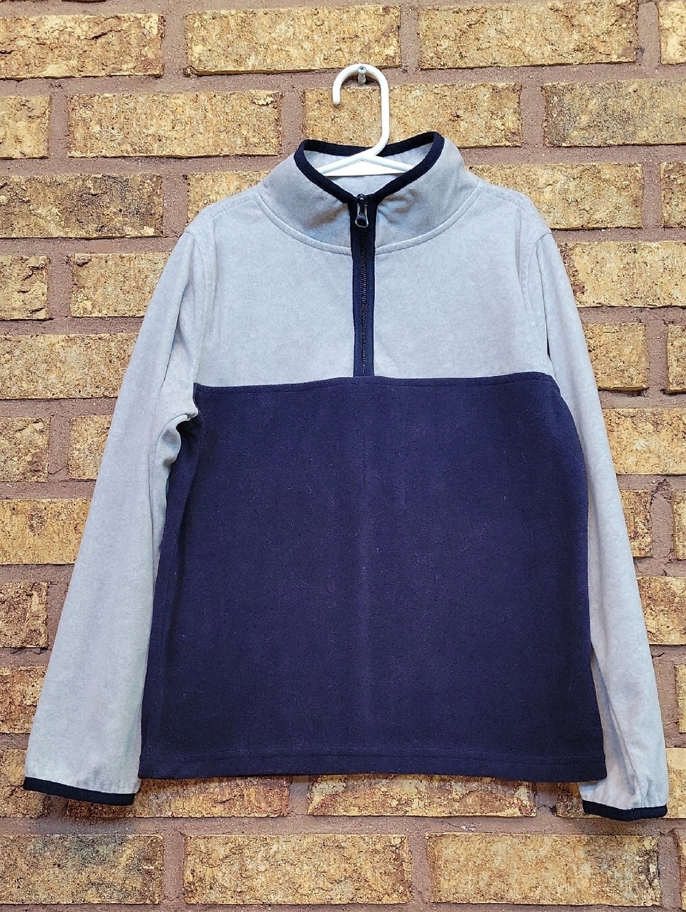 OshKosh B'gosh Two-Tone Gray and Navy Half-Zip Pullover Sweater Size 10